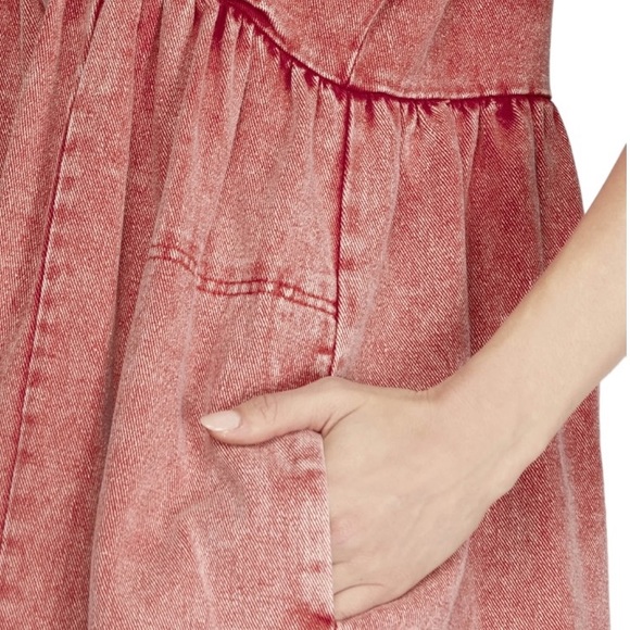 NWT SHE + SKY Mineral Wash Red Denim Pintuck Puff Sleeve Mini with Pockets Sz L - Picture 5 of 6